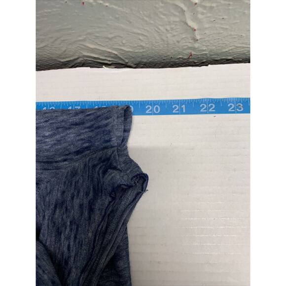 Sonoma Women's Blue Size Medium T-shirt Cutout Back Shark Bite Raw Hem - Picture 5 of 5